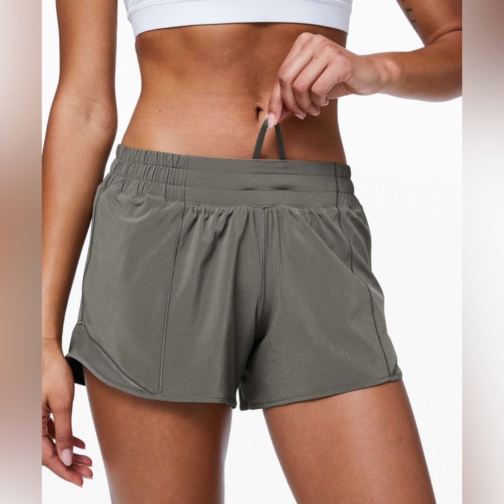 Lululemon Hotty Hot Short II grey sage size 6